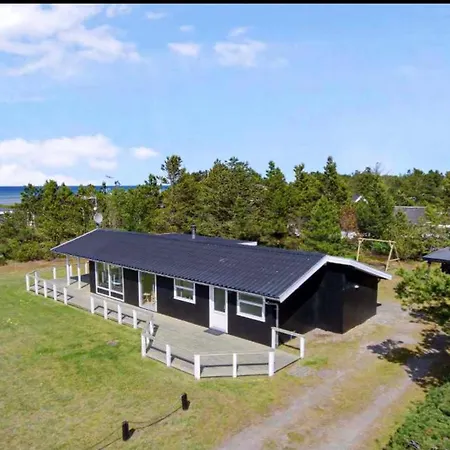 Lovely Summer House 50 Meters From The