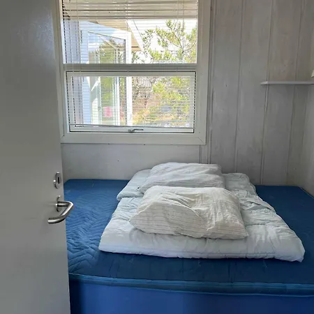 Lovely Summer House 50 Meters From The Дом отдыха Glesborg